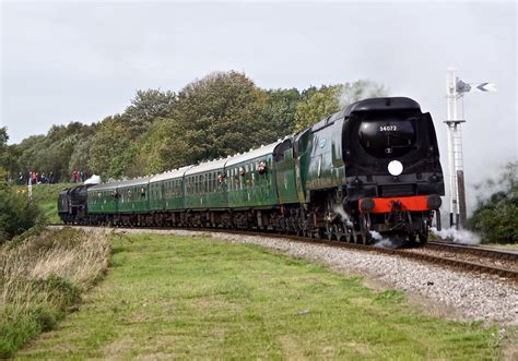 34072 And 44871 Ex Sr Bulleid Battle Of Britain Class 340 Flickr