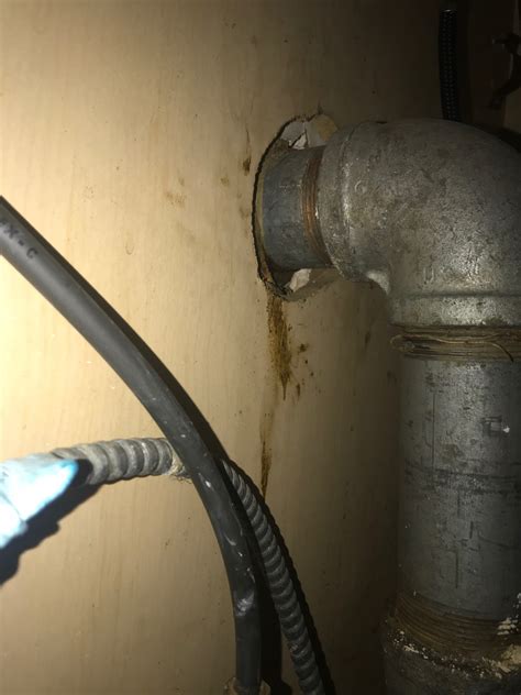 What To Do If My Kitchen Sink Is Leaking at Willy Booth blog