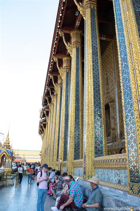 Travel Tips For Visiting Grand Palace In Bangkok | Dress Code & Best Time To Visit - ItsAllBee ...