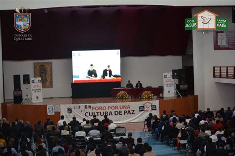 Foro Por Una Cultura De Paz En El Auditorio San Juan Pablo Ii Del