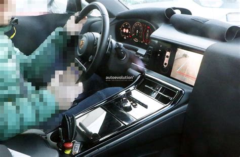Nhìn Nội Thất Porsche Panamera Mới Thế Này Thì Tới đây Khó Phân Biệt