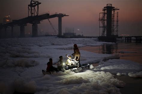 Pollution in the Yamuna is at an all-time high: UPPCB - IBTimes India