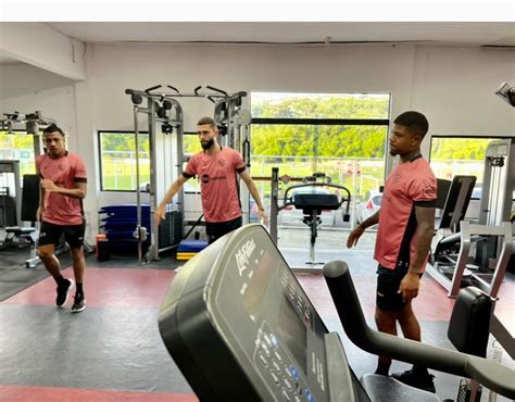 Titulares Do Vitória Se Preparam Para Encarar O Mirassol Com Treinos De