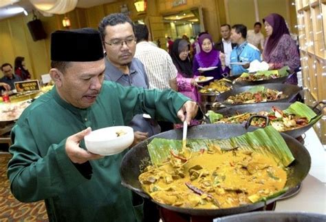 bukan  restoran    makan  tempat  tak terduga