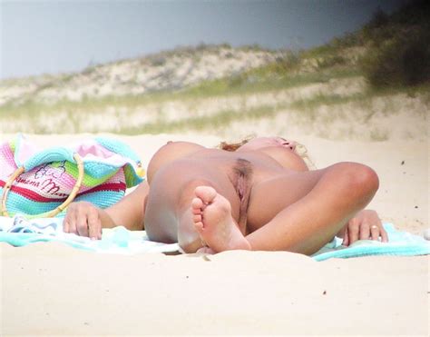 TheSandfly Beach Spread And Show Photo Gallery Porn Pics Sex Photos XXX GIFs