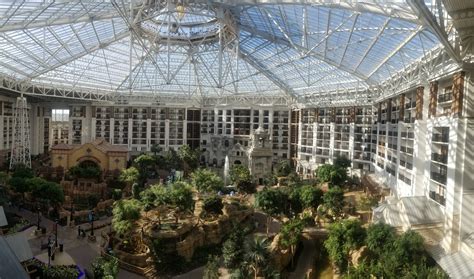 10 Reasons You Need To Visit Gaylord Texan Resort In Grapevine Texas