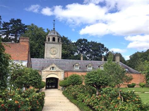 Heritage open day at Buscot Park gardens, Oxfordshire - A family day out