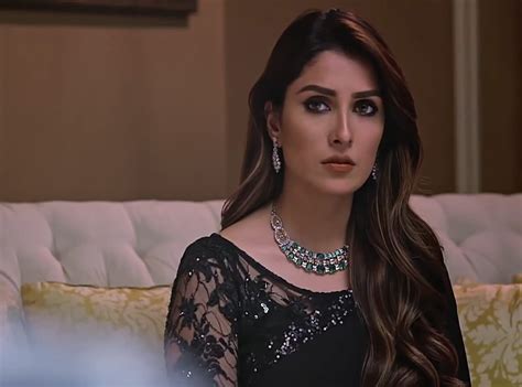 Top 10 Dresses Of Ayeza Khan From Meray Pass Tum Ho Reviewit Pk