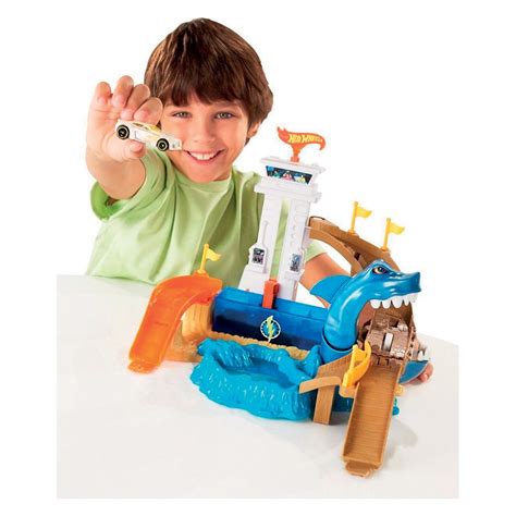 HOT WHEELS set s promjenom boje morski pas Baby Center internet trgovina Dobrodošli u obitelj