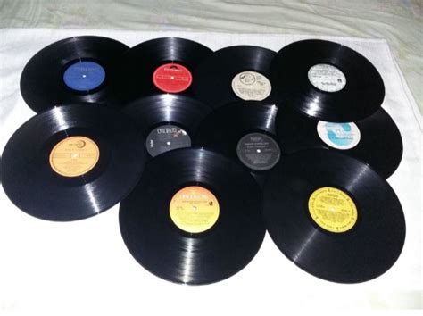 Lote 10 Lps Disco Vinil 30 cm para Festa Decoração Anos 60 8