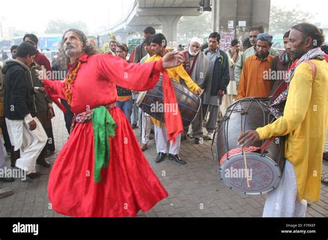 Dhamal Hi Res Stock Photography And Images Alamy