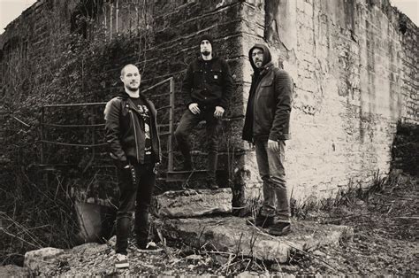 French Chaotic Hardcore Power Trio Btk Reveal Sinister New Single