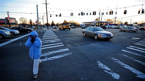 Pedestrian crossing lights are too brief - Newsday