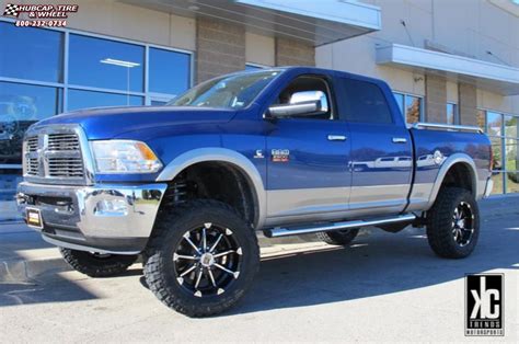 Dodge Ram 2500 XD Series XD779 Badlands Wheels Gloss Black Machined