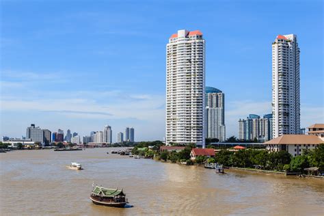 Tour Chao Phraya River