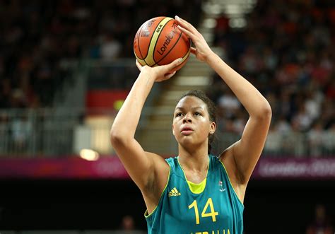 Elizabeth Cambage | Australian Olympic Committee