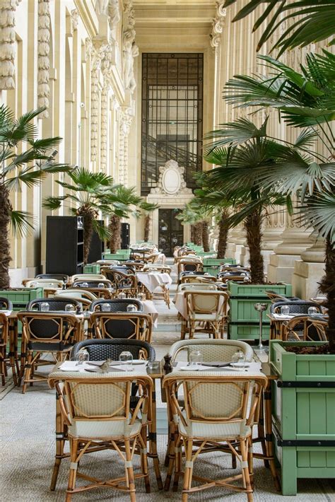 The Most Beautiful Parisian Terraces Of Summer 2020 Vogue Paris Paris