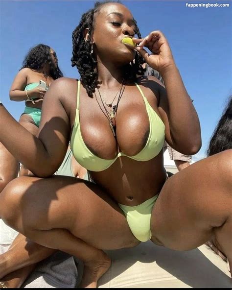 L0yal Trini Loyal Trini L0yaltriinii Nude OnlyFans Leaks