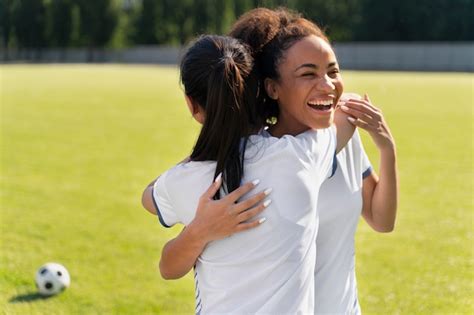 Page 2 | Soccer Mom Images - Free Download on Freepik