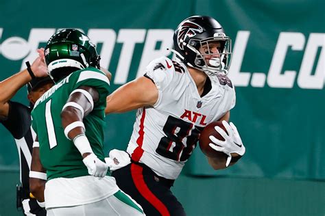 Falcons sign TE Anthony Firkser to active roster - The Falcoholic