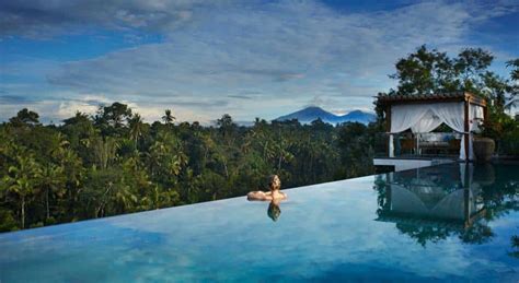 10 Best hotels with an Infinity Pool in Ubud Bali - Reisjevrij.nl