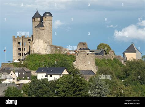 Ruin Of Castle Grafenstein Stock Photo Alamy