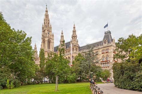 Premium Photo Vienna City Hall