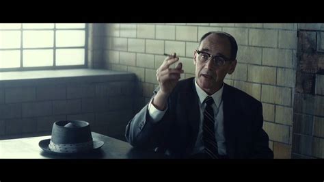 Standing Man Bridge Of Spies 2015 Стойкий мужик Youtube