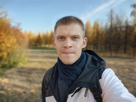 Конкурент среднебюджетным Xiaomi и Samsung. Обзор Realme GT Master Edition