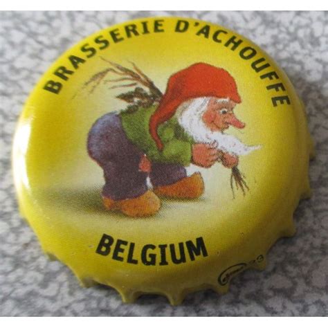 Capsule de Bière La Chouffe Bière blonde d Ardenne Brasserie D Achouffe en Belgique fond
