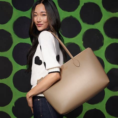 Kate Spade New York｜ケイト・スペード ニューヨークのトピックス「【a4トート】welcome 私の新生活」 Zozotown