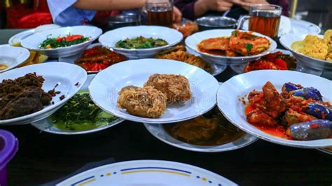 Various Menu of Padang Restaurant Stock Photo - Image of sumatera, spicy: 154128976