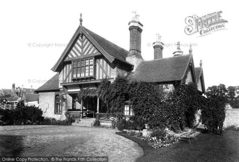 Photo of Cirencester, Cottage Hospital 1899 - Francis Frith