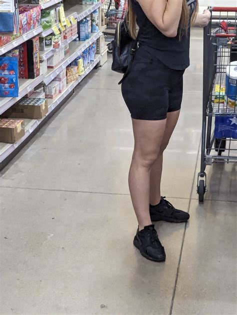 Babe In Camo Shorts Short Shorts Volleyball Forum