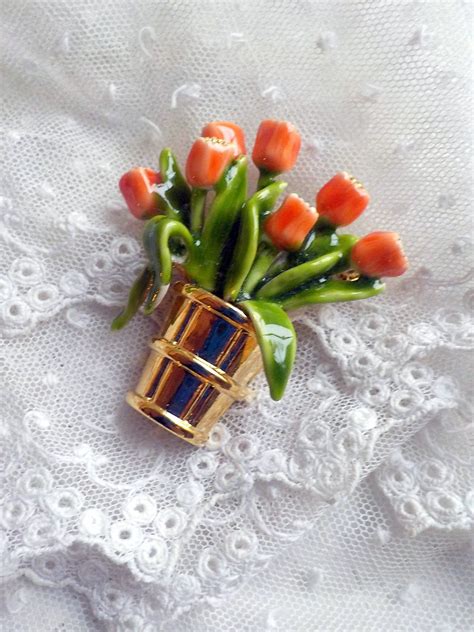 Vintage Tulip Flower Brooch Brass Tulip Flower Brooch Flower Pin