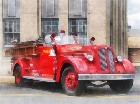 Fire Fighters Vintage Fire Truck Photograph By Susan Savad Fine Art