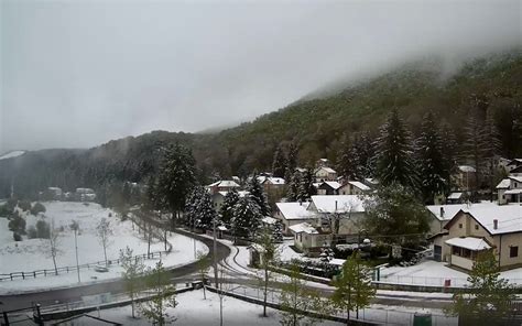 Ondata Di Freddo In Campania In Irpinia Cade La Neve Nel Fine