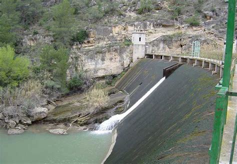 La Reserva H Drica Baja Casi Un Punto Y Ya Est Al Por Ciento De Su