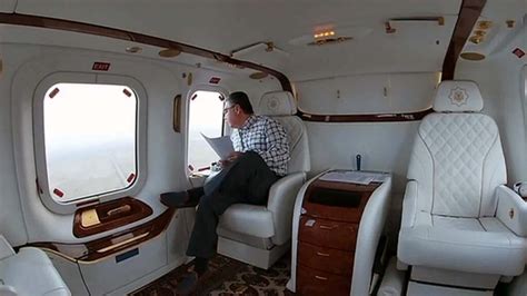 Вертолет президента Туркменистана вновь вылетел в Лондон - Хроника ...