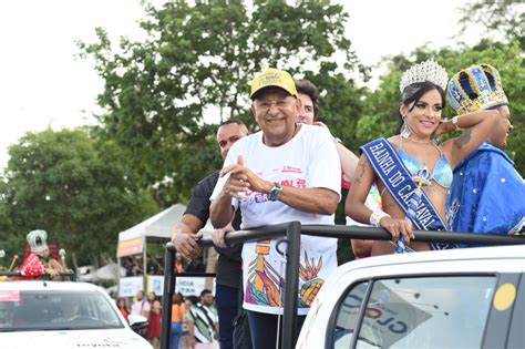 É a festa do povo diz Dr Pessoa sobre o Corso do Zé Pereira de