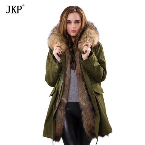 2018 Winter Women Real Fur Parka Female Ladies Jacket Removable Raccoon