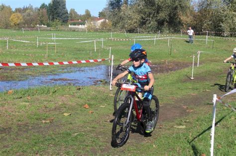 Vélo Club Montcellien Quatre victoires en cyclo cross belle moisson