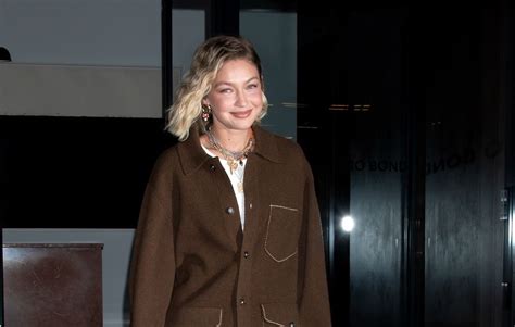 Gigi Hadid F Te Les Ans De Sa Fille Avec Baby Yoda Michael Bubl