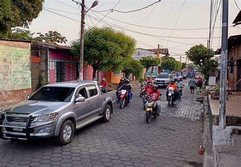 Familias de Chinandega conmemoran 11 aniversario del Tránsito a la