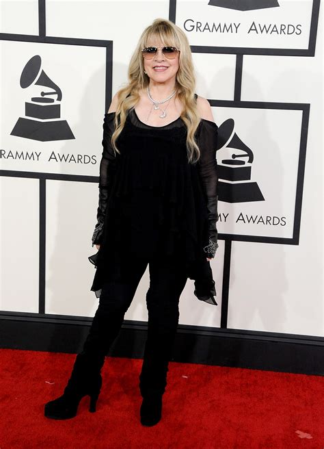 Stevie Nicks Style Evolution 70s Fashion And 80s Outfits Obarbas