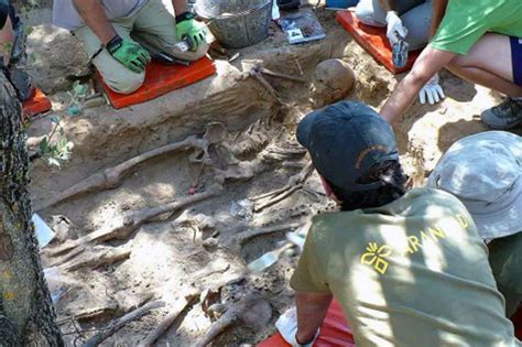 La Armh Exhuma Siete Cuerpos De Represaliados En Villalba De Duero A