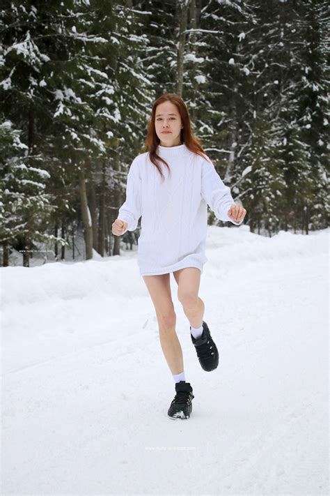 Nicole Murkovski Circus Gymnast 5 Porn Pic