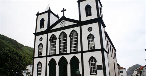 Postais Da Cultura Portuguesa Igreja Da Sant Ssima Trindade