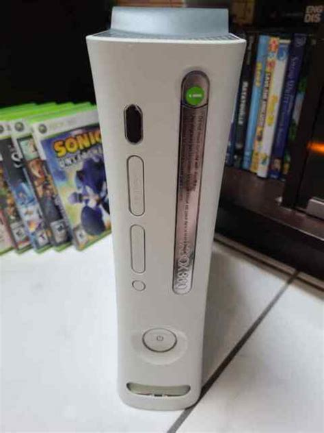 Microsoft Xbox 360 Pro System Bundle 60gb White Console For Sale Online Ebay