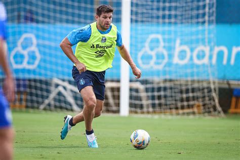 Grêmio X Brasil De Pelotas Onde Assistir Horário E Escalações Nas